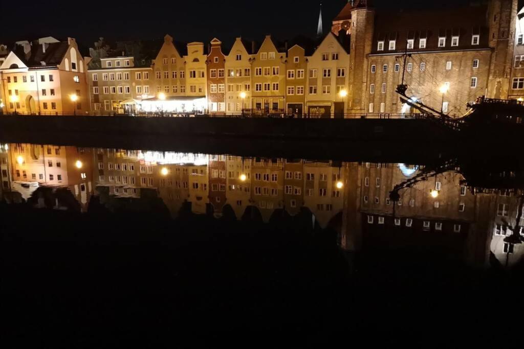 The Blue Apartment Gdansk Bagian luar foto