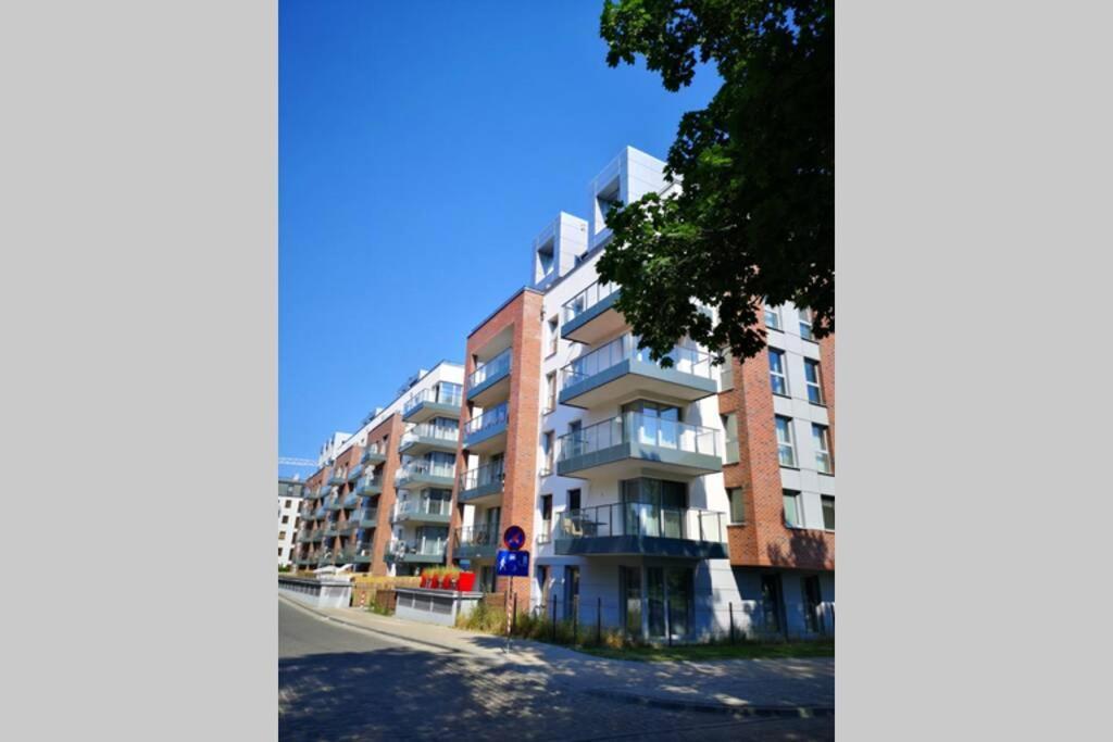 The Blue Apartment Gdansk Bagian luar foto